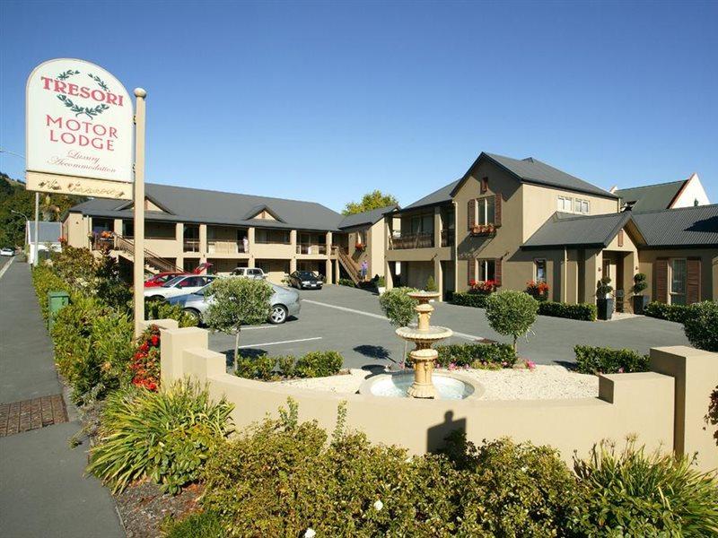 Tresori Motor Lodge Акароа Экстерьер фото