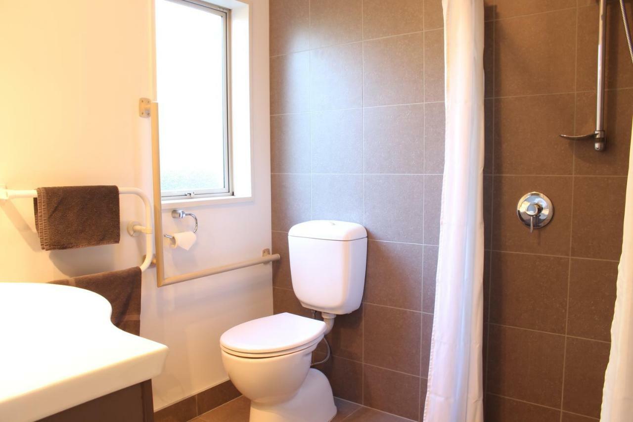 Tresori Motor Lodge Акароа Экстерьер фото